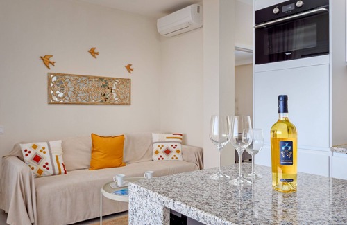 Badesi Apartamento | Apartment Suono del Blu in charming residence with the pool in Badesi