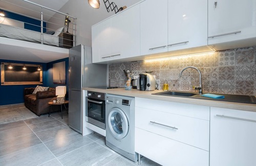 Villette Gare Apartamento | Apartamento-Superior-Baño con bañera-Terraza-Cosy RDC Sur Cour