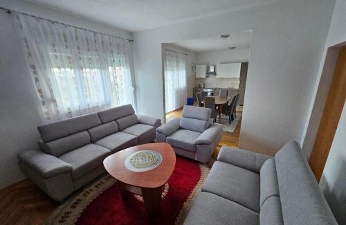 Rudine Apartamento | Apartment Sutic