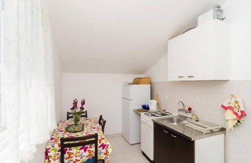 Drace Apartamento | Apartamento Sutvid con un dormitorio