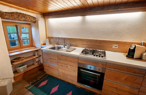 San Giacomo Filippo Apartamento | Apartamento "Sweet Somma Mountain Lodge 2" con vistas a la montaña, terraza privada y Wi-Fi