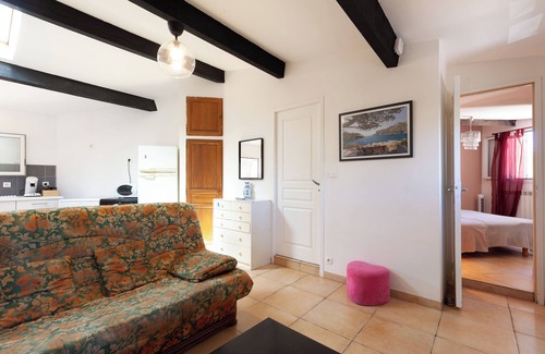 Les Baumettes Apartamento | Apartamento 'T2 Porte Des Calanques' con vistas a la montaña, piscina compartida y Wi-Fi
