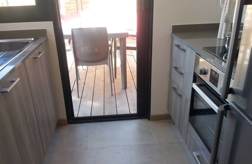 Falicon Apartamento | APARTAMENTO T2 CON APARCAMIENTO - PEQUEÑA TERRAZA - WIFI EN LAS COLINAS DE NIZA