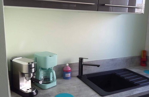 Poulgoazec Apartamento | APARTMENT T3 3 ***RESIDENCE LA MONTAGNE AUDIERNE 300 M FROM THE BEACH SEA VIEW