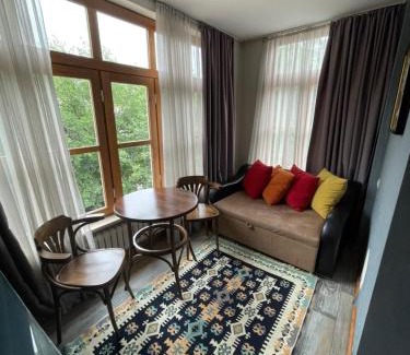 Avlabari Apartamento | Apartment Tamarioni