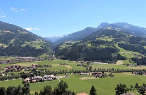 Hainzenberg Apartamento | Apartamento Tatscherhof (ZAZ328) en Zell am Ziller - 13 personas, 4 dormitorios