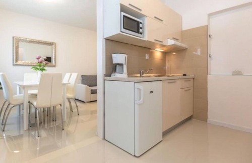 Istok Apartamento | Apartment Tattoo - modern & free parking: A6(2+1) - Makarska, Riviera Makarska, Croatia