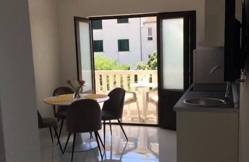 Istok Apartamento | Apartment Tattoo - modern & free parking: A4(2+1) - Makarska, Riviera Makarska, Croatia