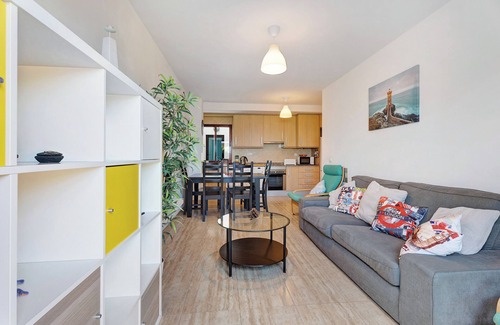 Tazacorte Apartamento | Apartamento 'Tazacorte' con vistas al mar, piscina compartida y Wi-Fi