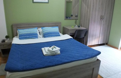 Podgorica Apartamento | Apartment Temple