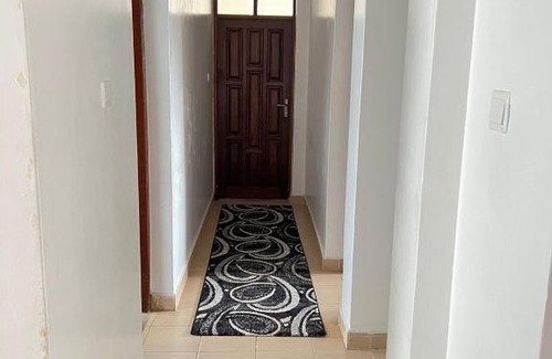 Shanzu Apartamento | Apartment Teresa