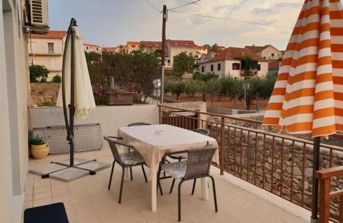 Sutivan Apartamento | Apartment Tereza