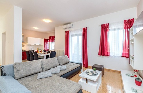 Selina Apartamento | Apartment Terlevic with Terrace