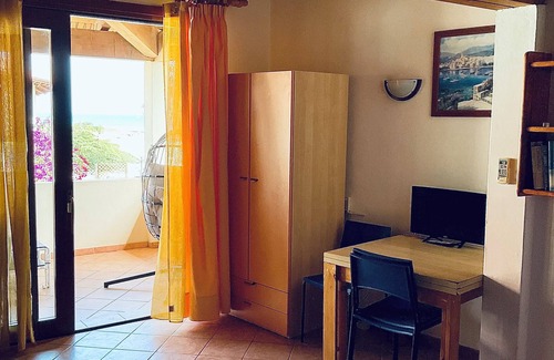 Santa Maria Apartamento | Apartment + Terrace, First-line sea View