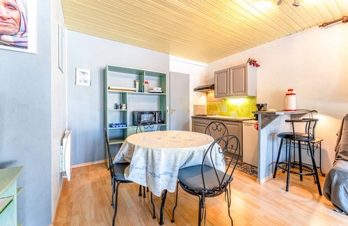 Vallabrix Apartamento | Apartamento 'Terraza Piscina' con Wi-Fi