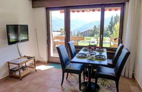 Randogne Apartamento | Apartment Terrasse des Alpes 2006 by Interhome