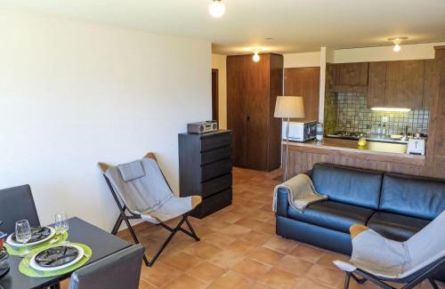 Randogne Apartamento | Apartment Terrasse des Alpes 2006 by Interhome