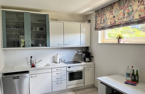 Biedenkopf Apartamento | Apartamento 'Terrasse Mit Ausblick' con terraza privada y Wi-Fi