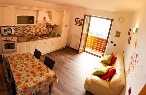 Molveno Apartamento | Apartamento "la alegría" con una vista romántica del lago **** Casa Bellavista