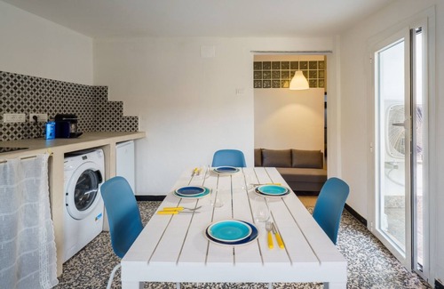 Rezza Apartamento | Apartamento 'La Riviera' con vistas a la montaña, Wi-Fi y aire acondicionado
