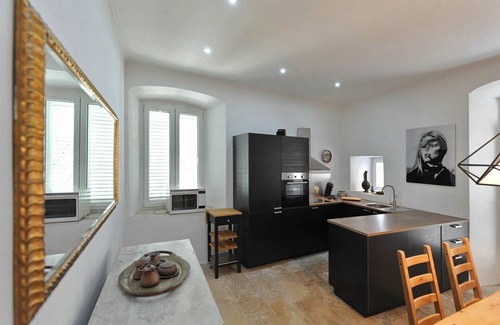 Pile Apartamento | Apartment The Scent - Apartamento de tres habitaciones con terraza y vista al fuerte