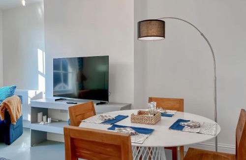 Gloucester Apartamento | Apartment Three - Uk48495