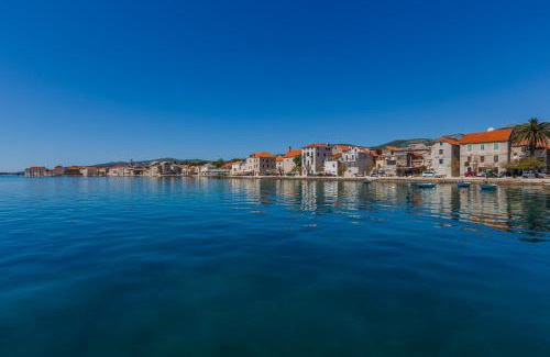Kastel Stari Apartamento | Apartment Tin