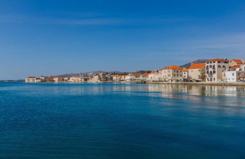 Kastel Stari Apartamento | Apartment Tin
