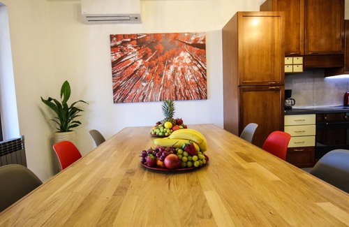 Vrvari Apartamento | Apartment Tina with Jacuzzi