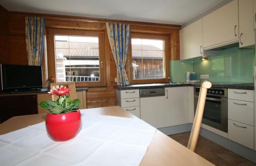Schlitters Apartamento | Apartment Tom by Interhome