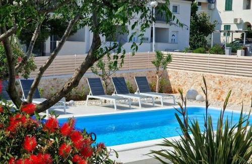 Vir Apartamento | Apartment Tome-3 by Interhome