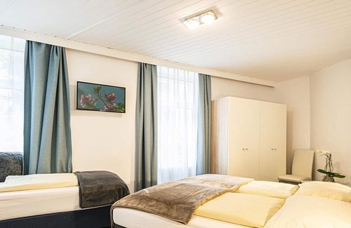 Bad Gastein Cabaña | Apartment Top 10, 1 - 2 people - Hotel Bristol