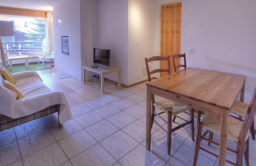 Anzere Apartamento | Apartment Topaze-1 by Interhome