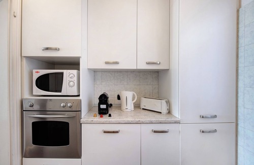Lierna Apartamento | Apartamento "Topazio" cerca del lago con vistas a la montaña, piscinas compartidas y Wi-Fi