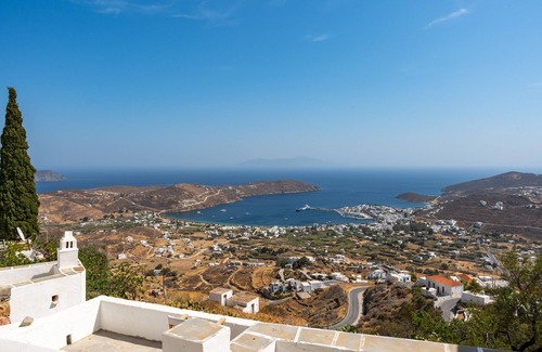 Serifos Apartamento | Apartamento 'Casa de huéspedes tradicional' con terraza privada y aire acondicionado