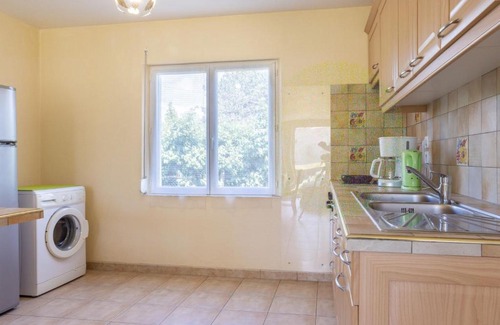 Denneville Apartamento | Apartment Tribord - DVL400 by Interhome