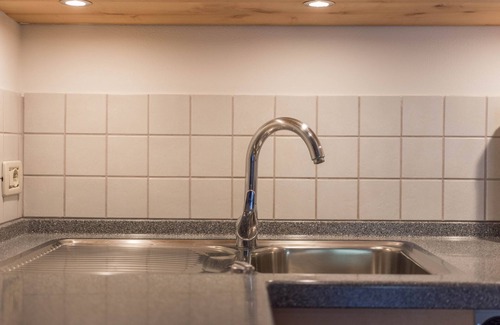 Kastelruth Apartamento | Apartamento "Trocker Kastelruth 5" cerca de Seiser Alm con vistas y bañera de hidromasaje