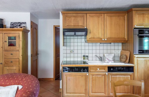 Meribel Villa | Apartment Truite - Three Bedroom Villa, Sleeps 6