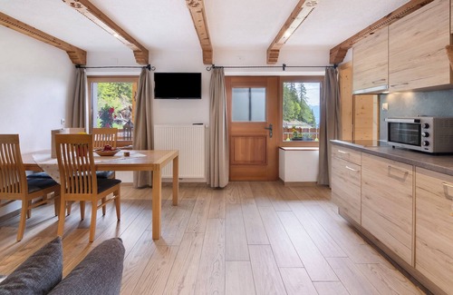 Stelvio Apartamento | Apartamento 'Tscheppa' con vistas a la montaña, terraza privada y Wi-Fi