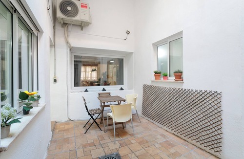 San Anton Apartamento | Apartamento 'Tu Escape Perfecto' con Wi-Fi y aire acondicionado