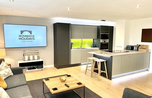 Shrewsbury Apartamento | Apartamento-Twelve -Baño Privado