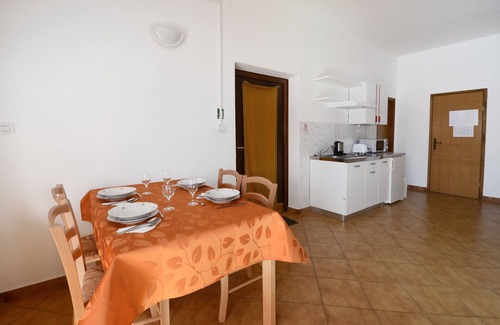 Valica Apartamento | Apartamento Umag Valica, cerca de la playa, con piscina, chimenea, barbacoa.