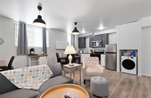 New Center Detroit Apartamento | Apartment Unit In Midtown, Detroit.