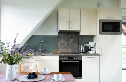Gruisla Cama Y Desayuno | Apartment upstairs with 1 bedroom - from 5 nights - Winzerhof Klöckl