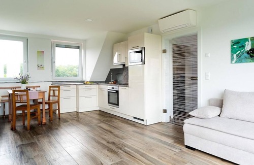 Gruisla Cama Y Desayuno | Apartment upstairs with 1 bedroom - from 5 nights - Winzerhof Klöckl