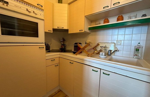 Behobie Apartamento | Apartment Urrugne, 1 bedroom, 2 persons