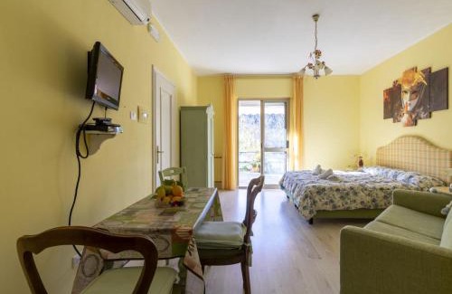 Diano Castello Apartamento | Apartment Valentina by Interhome