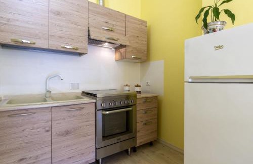 Diano Castello Apartamento | Apartment Valentina by Interhome