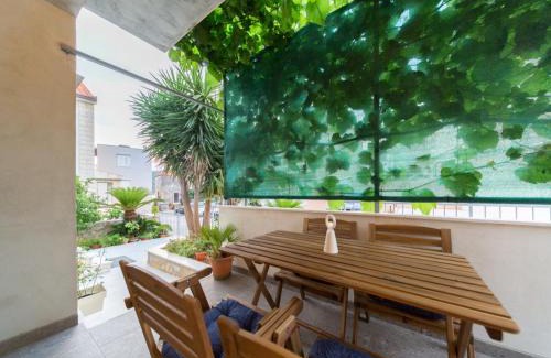 Komiza Apartamento | Apartment Vanja konoba