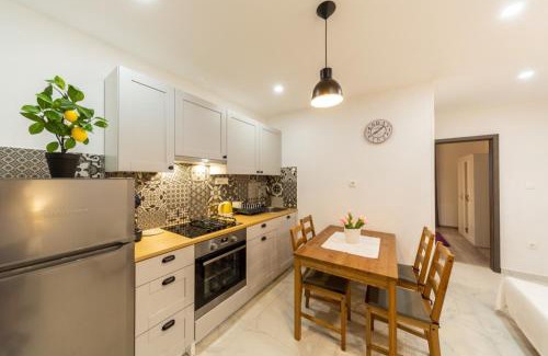 Komiza Apartamento | Apartment Vanja konoba